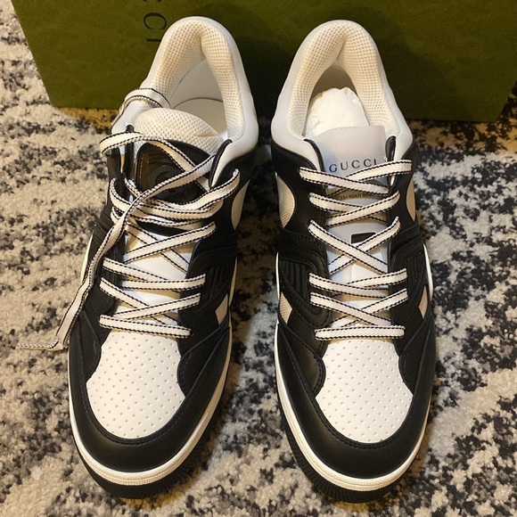 Gucci Men’s Basket low-top sneakers Black/White - Picture 4 of 16